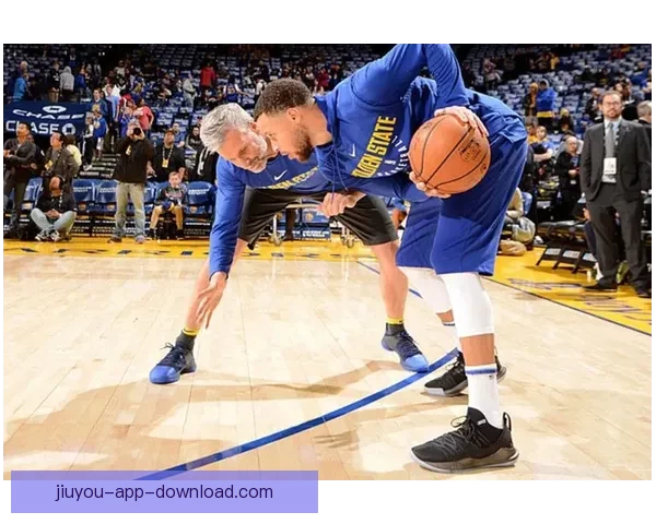 科尔回应波杰姆斯基言论：自信可以有多种方式不必以比较库里为主